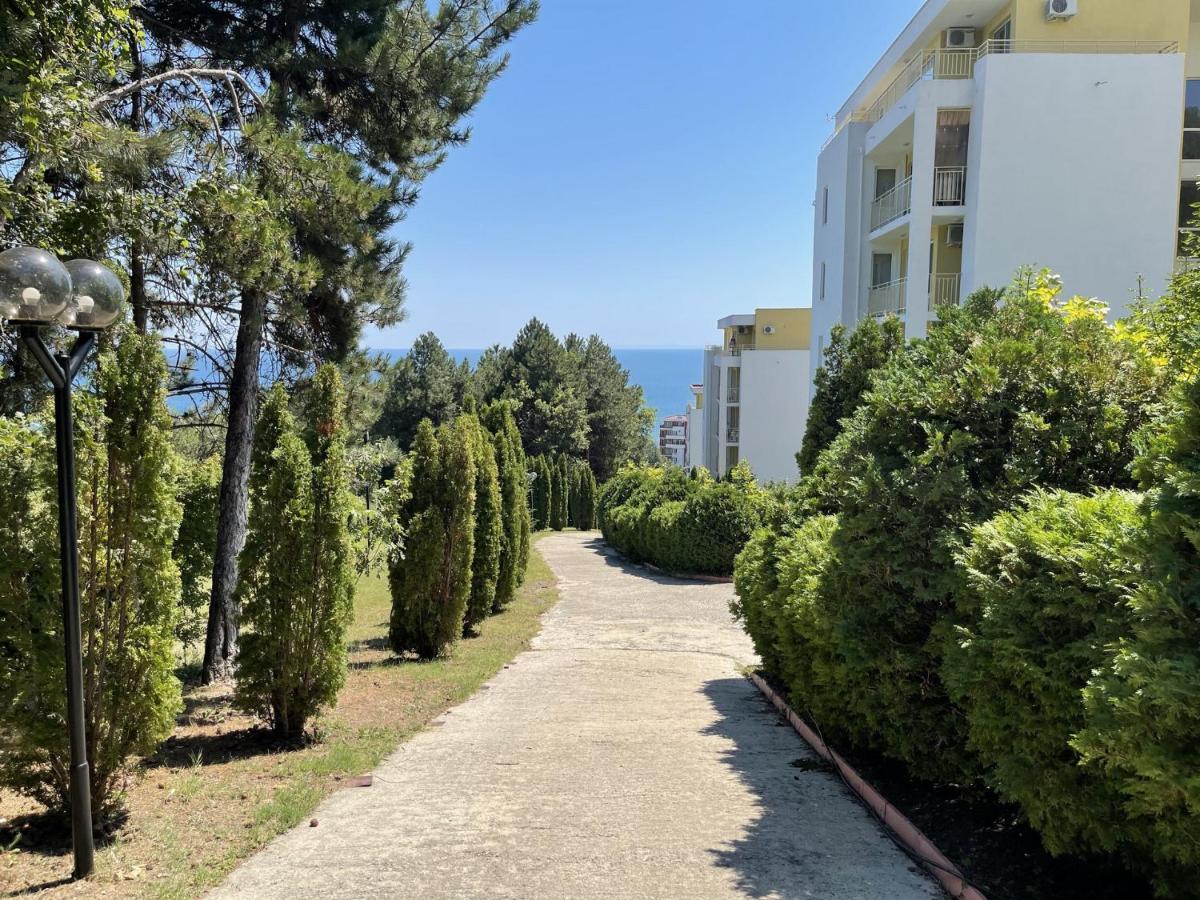 Fort Noks - Menada Apartments Sveti Vlas Ngoại thất bức ảnh
