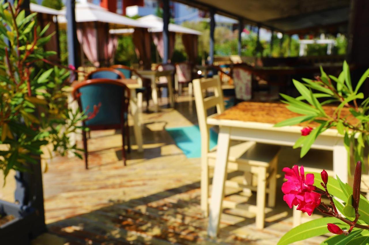 Fort Noks - Menada Apartments Sveti Vlas Ngoại thất bức ảnh