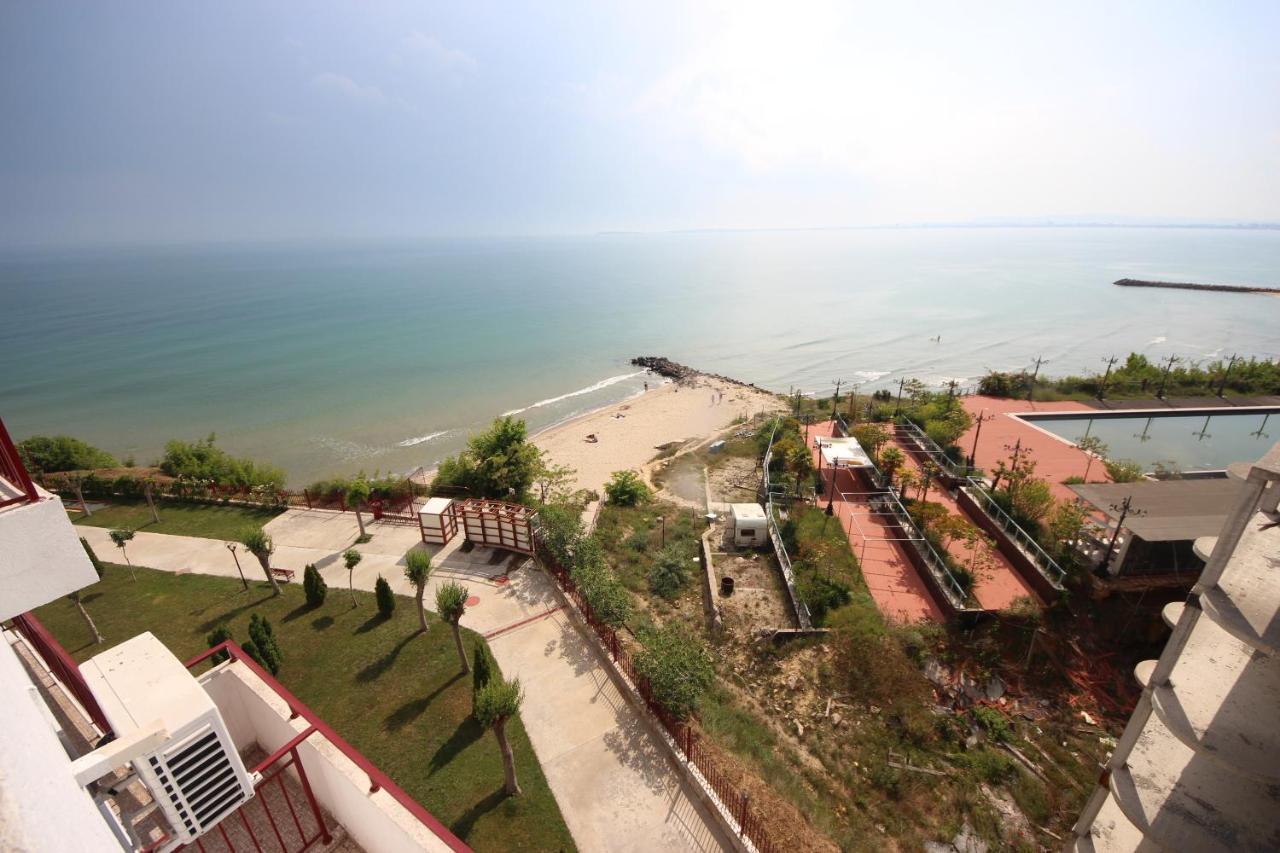 Fort Noks - Menada Apartments Sveti Vlas Ngoại thất bức ảnh